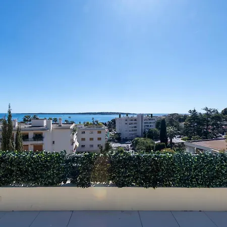 Unique! 2-br With Pool & Rooftop Apartman Cannes