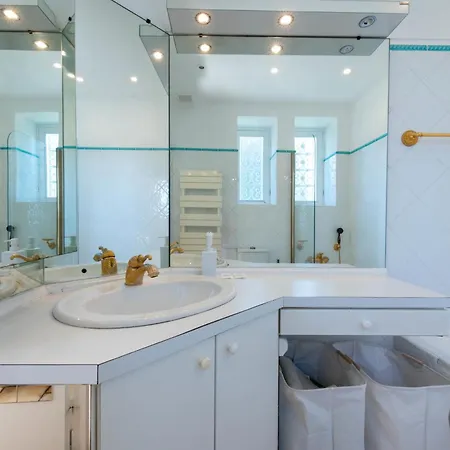 Unique! 2-br With Pool & Rooftop Daire Cannes