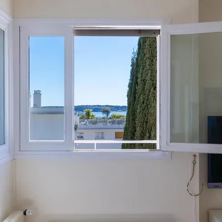 Unique! 2-br With Pool & Rooftop Daire *