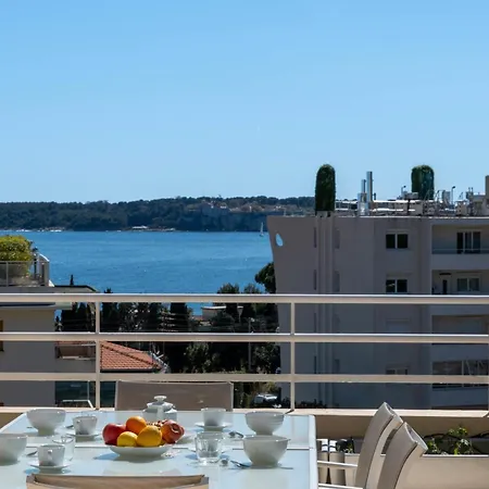 Daire Unique! 2-br With Pool & Rooftop